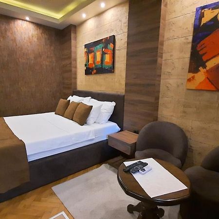 Stan Na Dan Apartman D Lux Jacuzzi 克拉古耶瓦茨 外观 照片