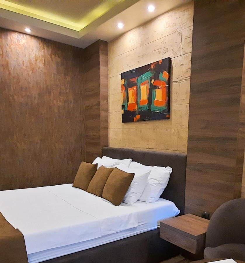 Stan Na Dan Apartman D Lux Jacuzzi 克拉古耶瓦茨 外观 照片