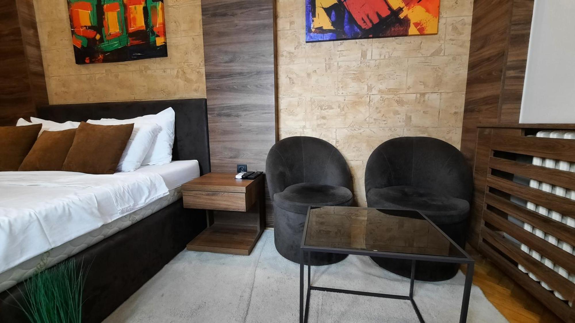 Stan Na Dan Apartman D Lux Jacuzzi 克拉古耶瓦茨 外观 照片