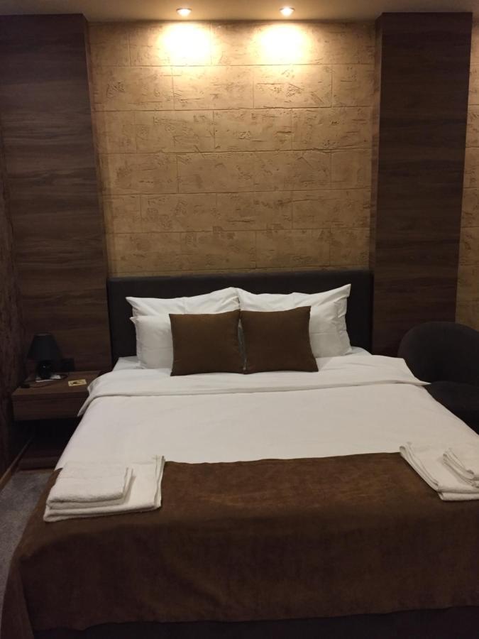 Stan Na Dan Apartman D Lux Jacuzzi 克拉古耶瓦茨 外观 照片